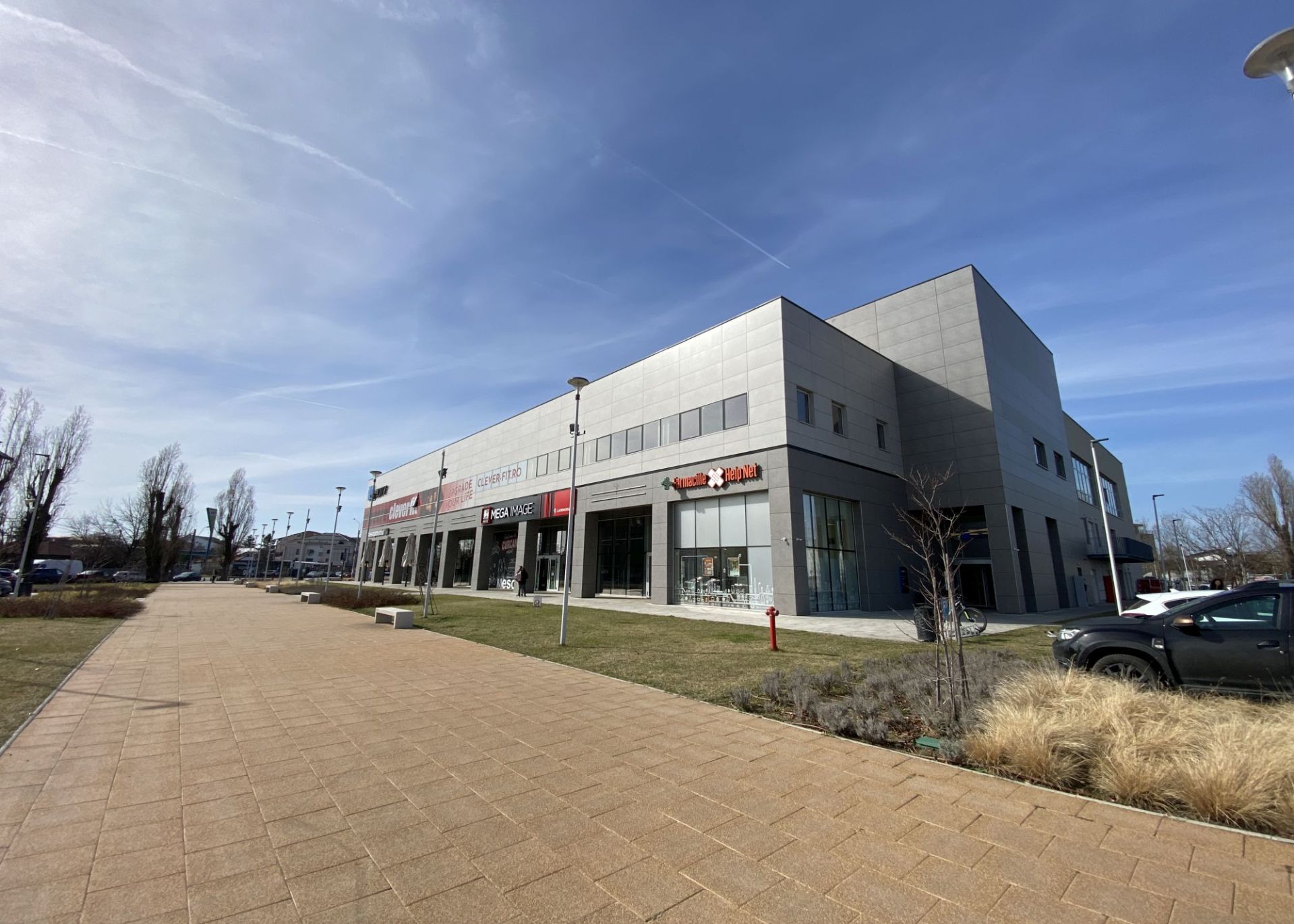 AFI Bucurestii Noi - spatii comerciale de inchiriat in zona de nord-vest a Bucurestiului. Vedere laterala