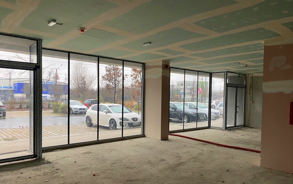 Spatii comerciale de inchiriat in Atria Urban Resort, cadru din interior