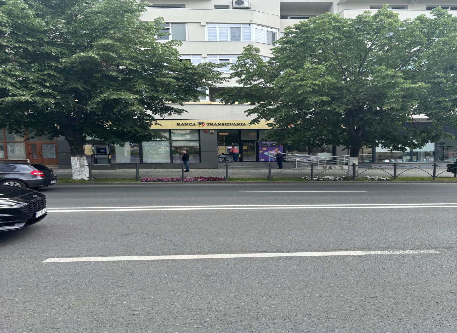 Spatiu comercial de inchiriat Ramnicu Valcea, poza fatada.jpeg