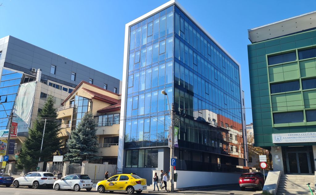 Spatii comerciale de inchiriat in Caramfil Building Center, poza ansamblu