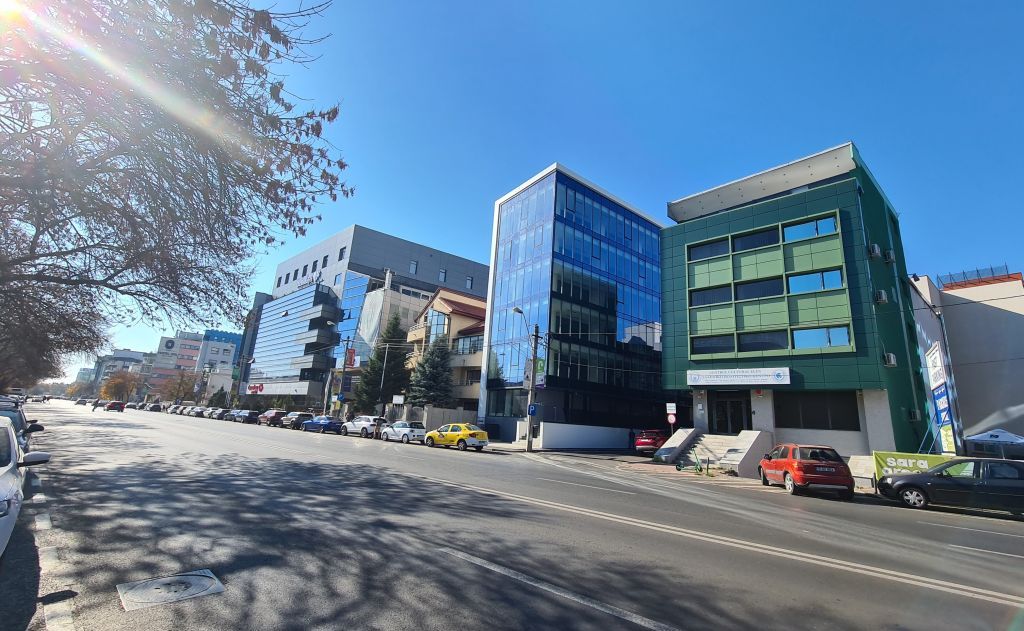 Spatii comerciale de inchiriat in Caramfil Building Center, poza cladire