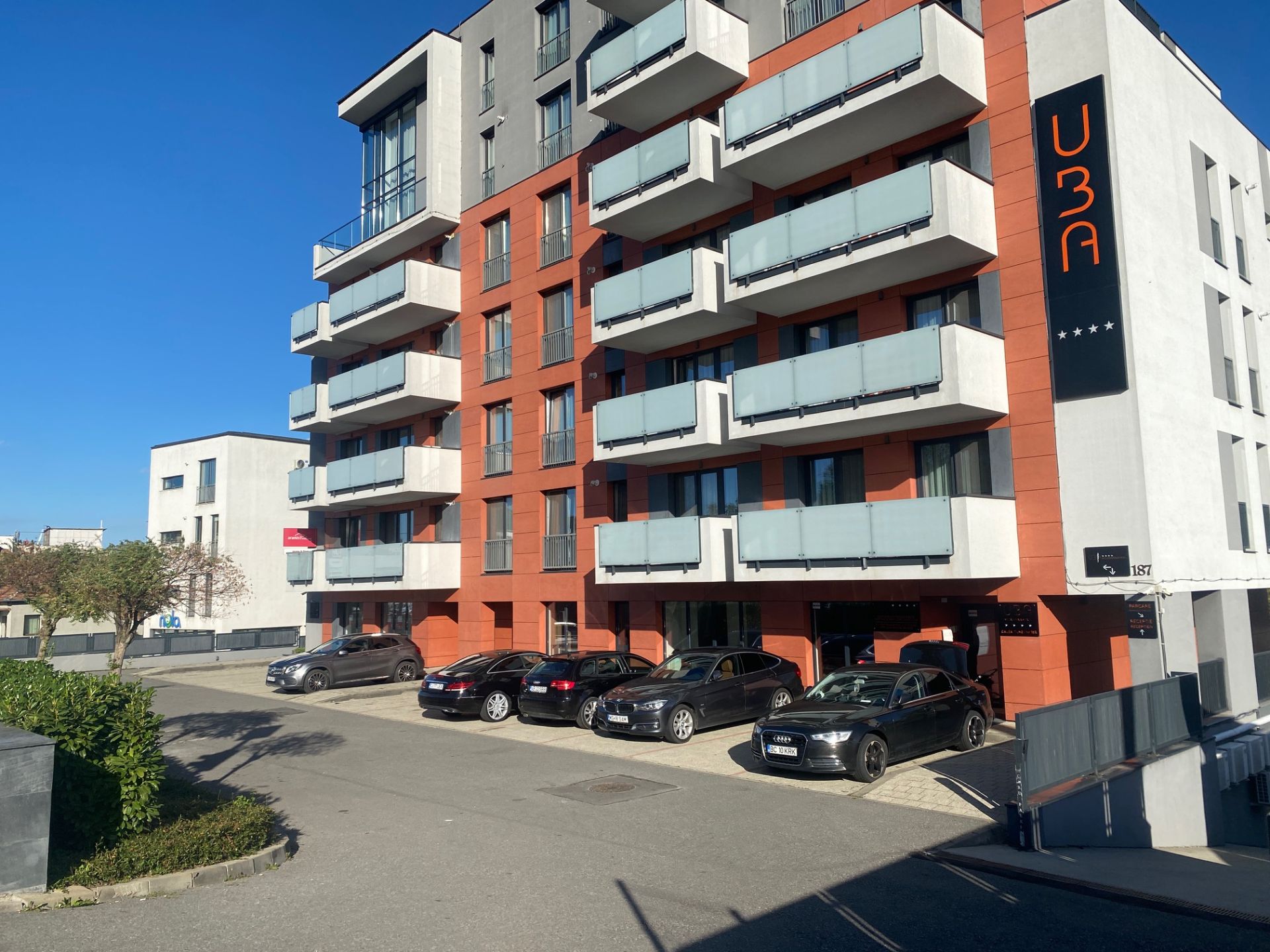 Spatiu comercial de inchiriat in Cluj, Calea Turzii 187. Imagine acces si parcare