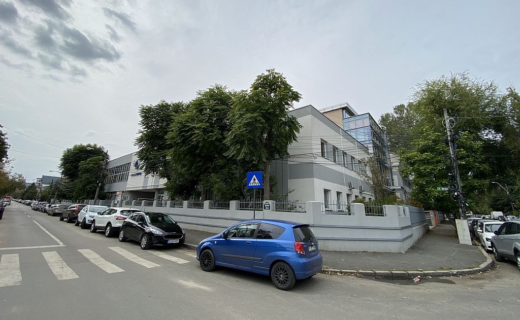 Spatiu comercial de inchiriat in Domenii Business Park, imagine stradala