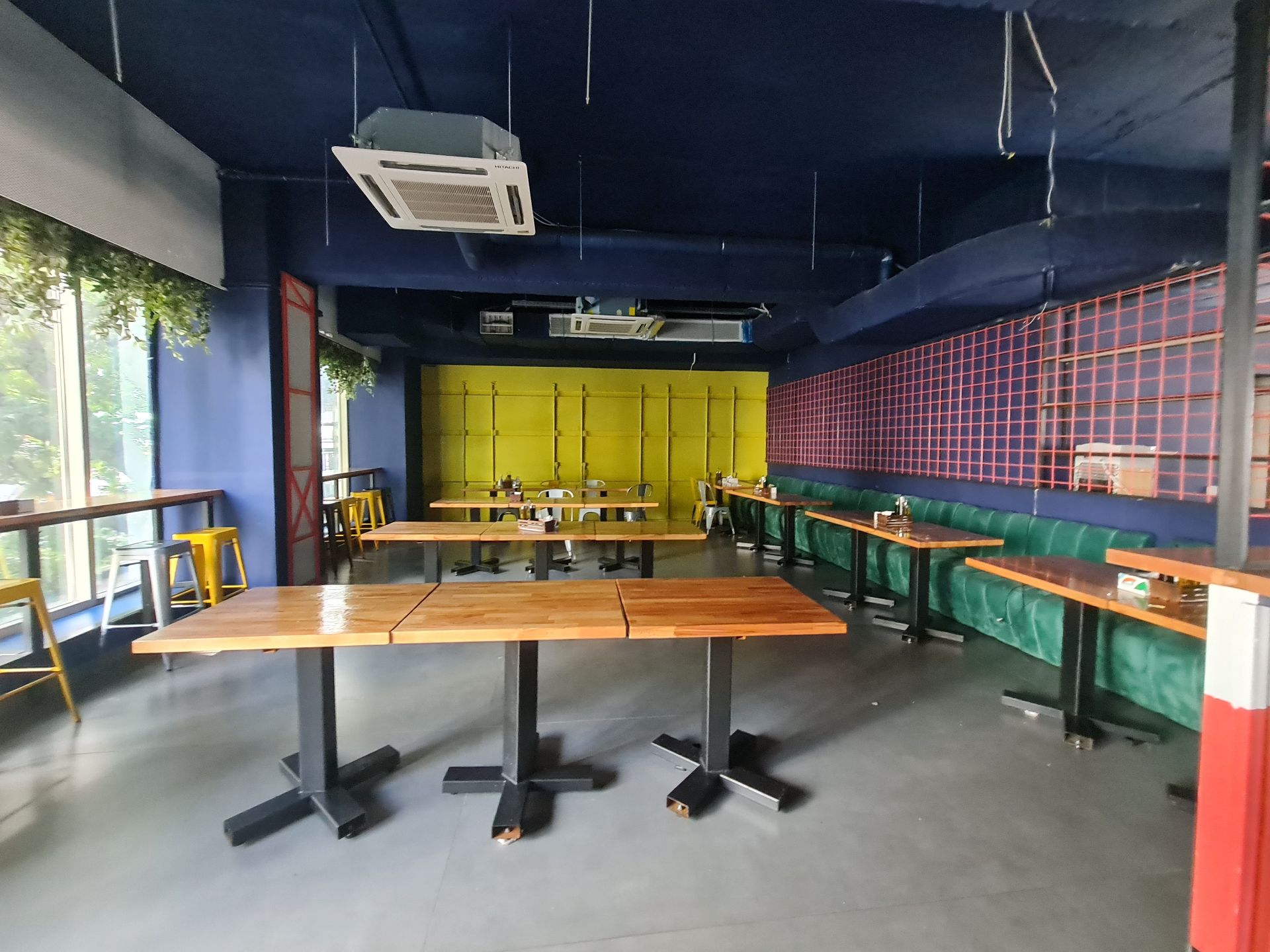 Spatiu comercial de inchiriat in IPA, zona metrou Aurel Vlaicu, imagine interior