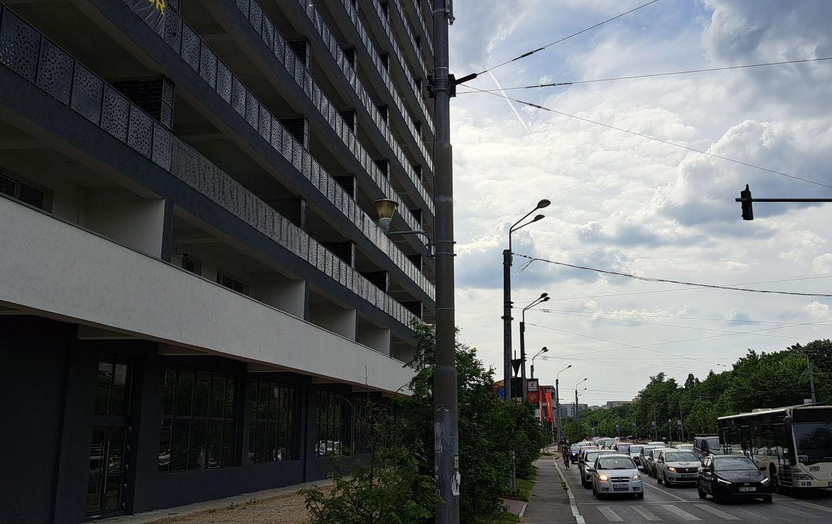 Spatiu comercial in zona de est a Bucurestiului, Str. Liviu Rebreanu, incadrare in zona