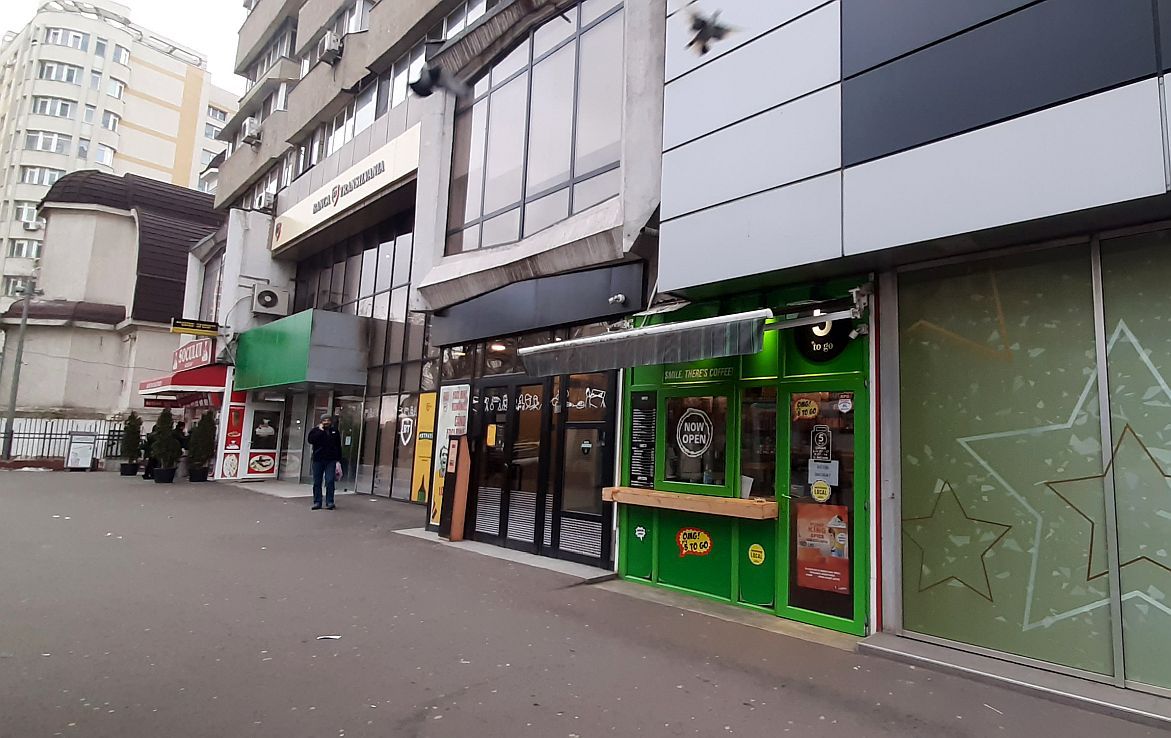 Spatiu comercial de inchiriat pe Soseaua Pantelimon 256 - 94 m2, vedere laterala stanga