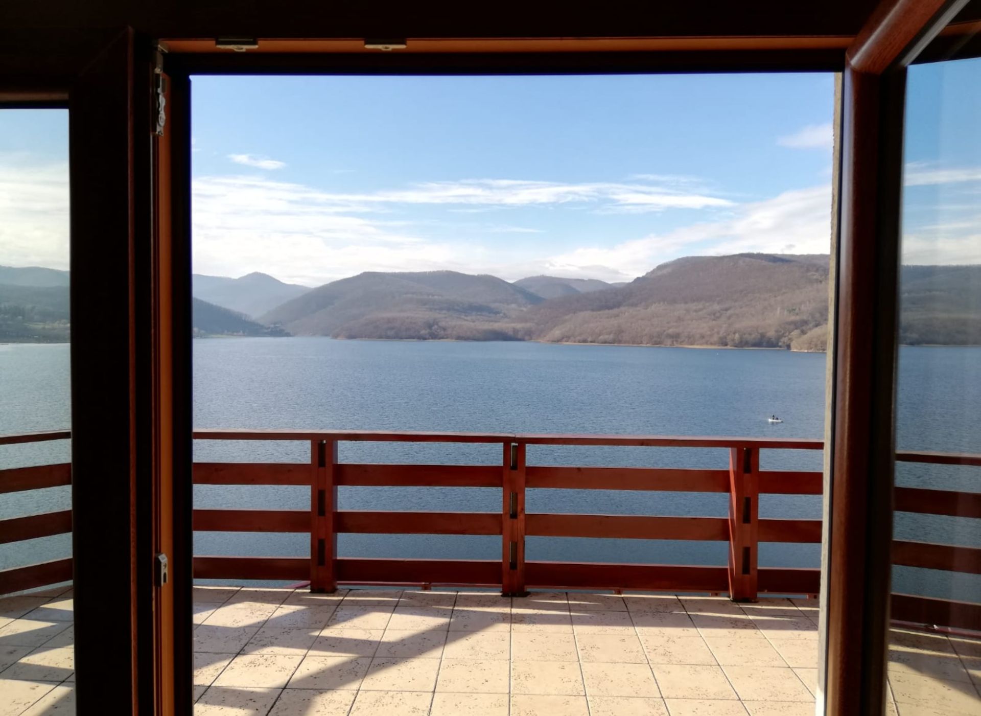 Pensiune la Lacul Cincis Hunedoara 5.jpeg