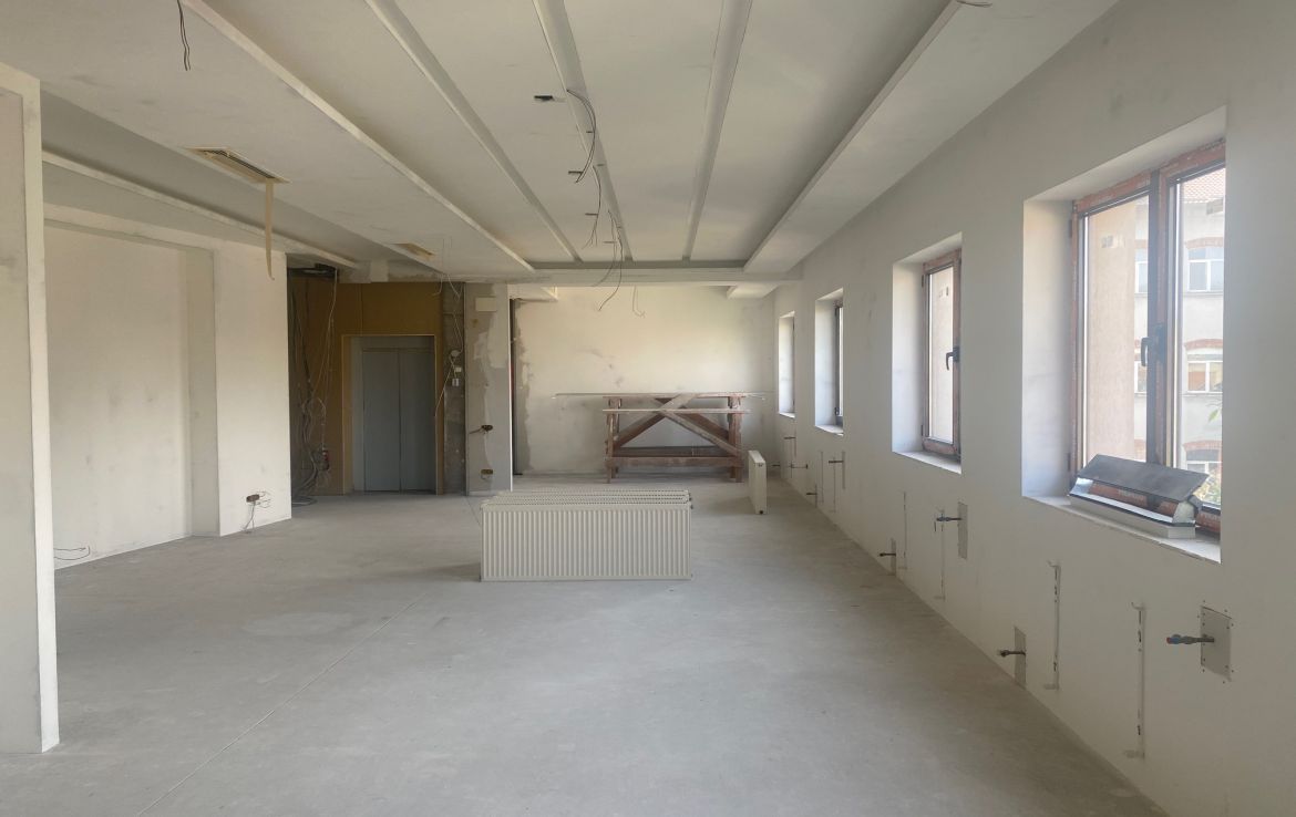 Spatiu comercial in centrul Bucurestiului, strada Plantelor. Vedere spatiu interior