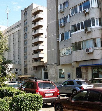 Magazin parter bloc apartamente