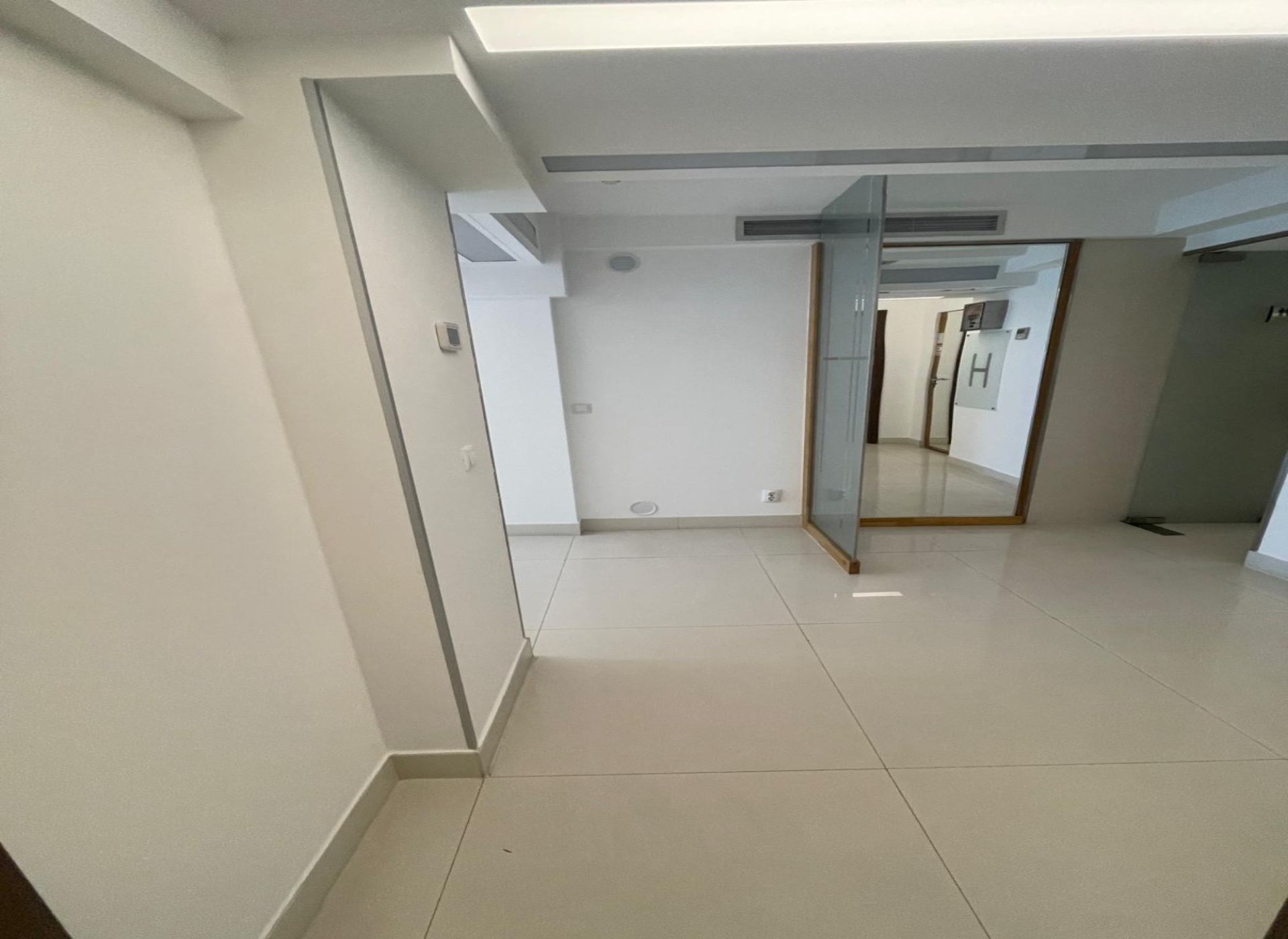 Spatiu comercial de inchiriat, Primaverii 29 - poza interior 4.jpeg