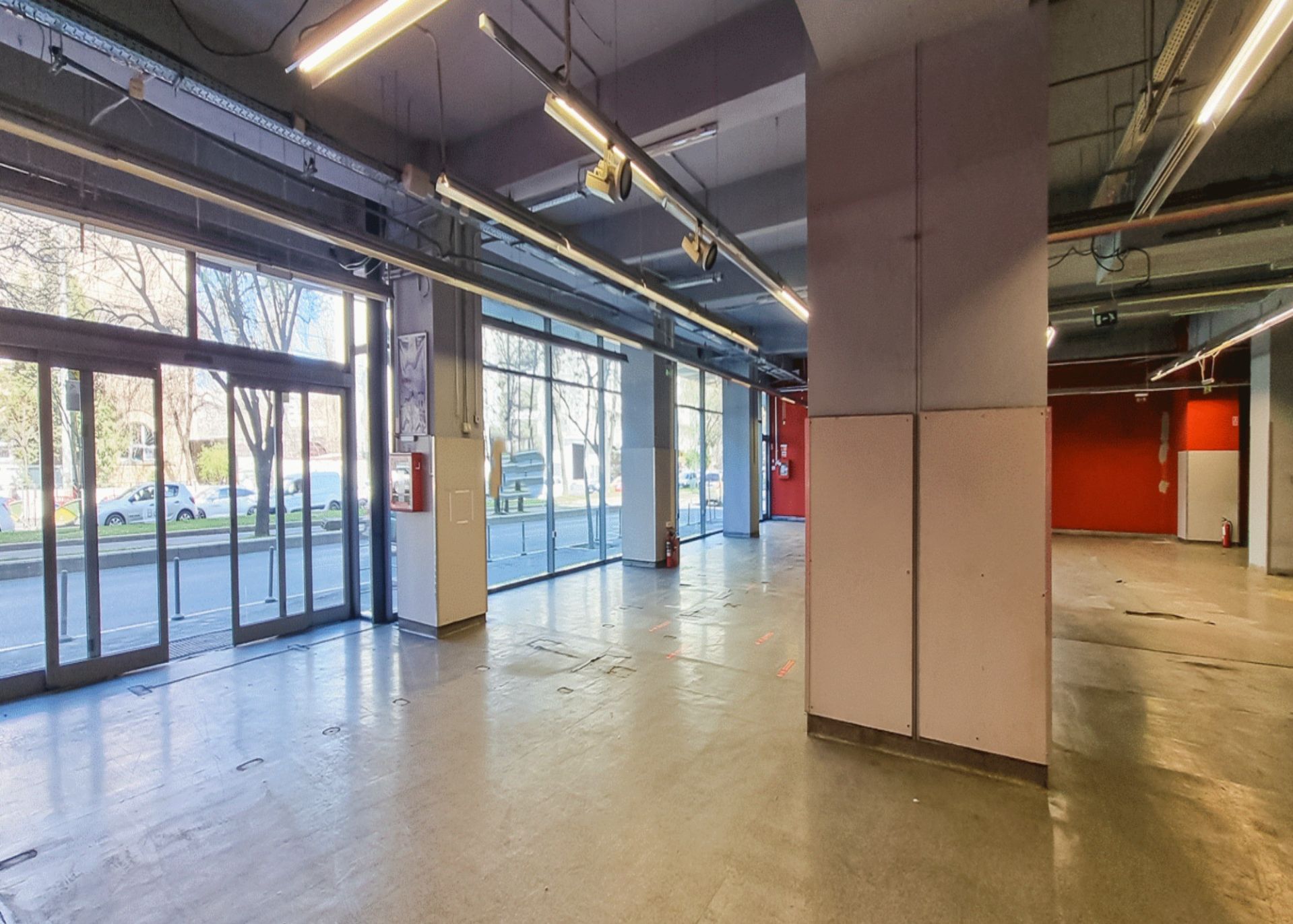 Spatiu comercial de inchiriat sector 1, poza interior 1.jpeg