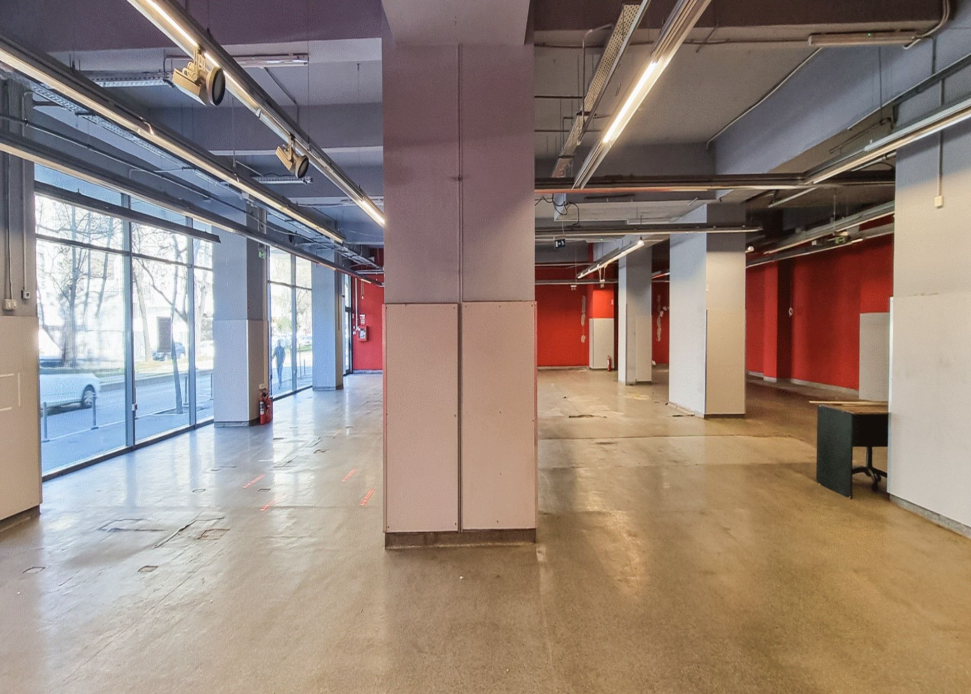 Spatiu comercial de inchiriat sector 1, poza interior.jpeg