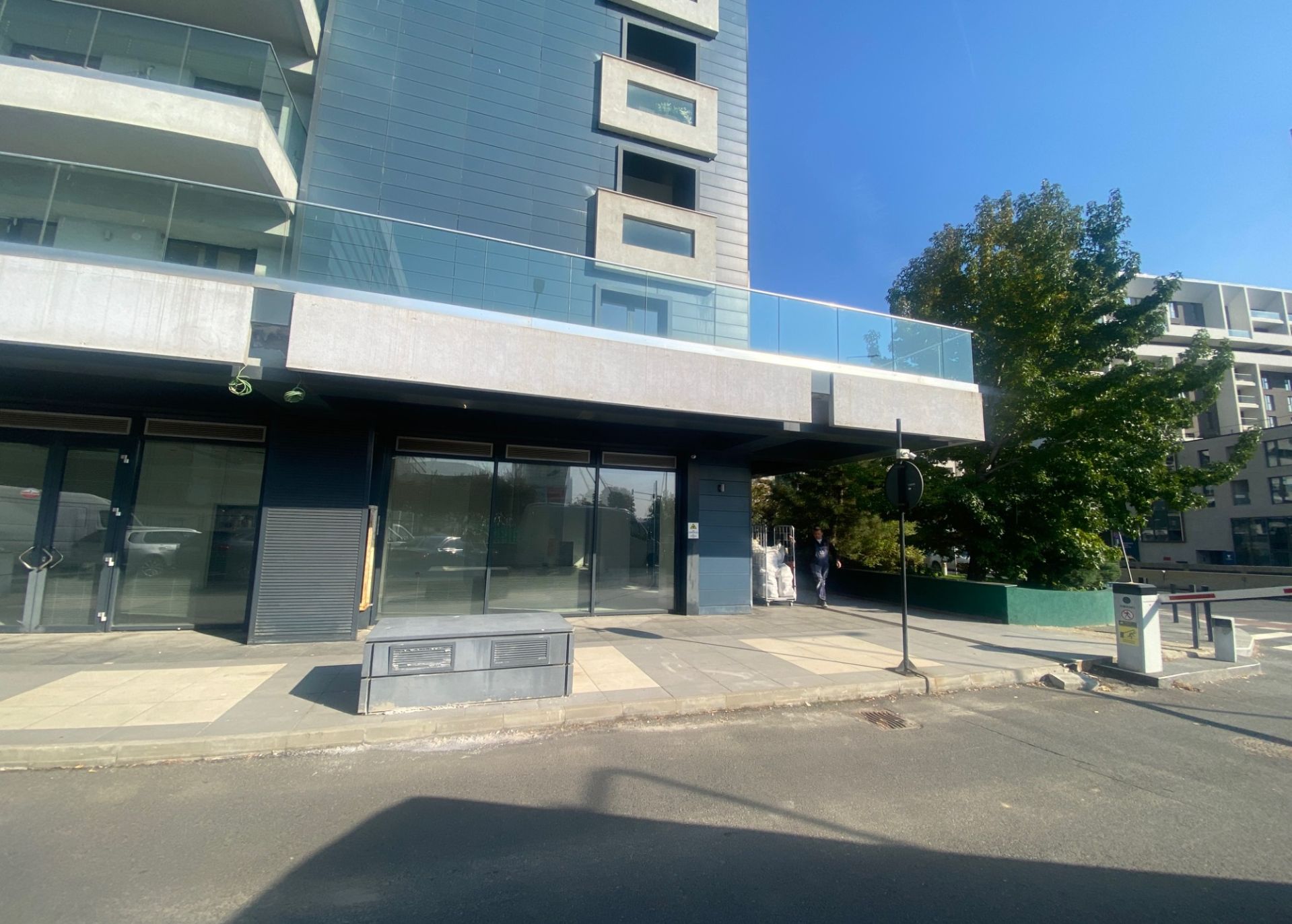 spatiu comercial de inchiriat, poza 2-redimensionată-la-2000x1430.jpeg